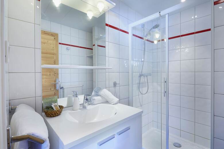 Hotel H�tel Eliova - Le Chaix