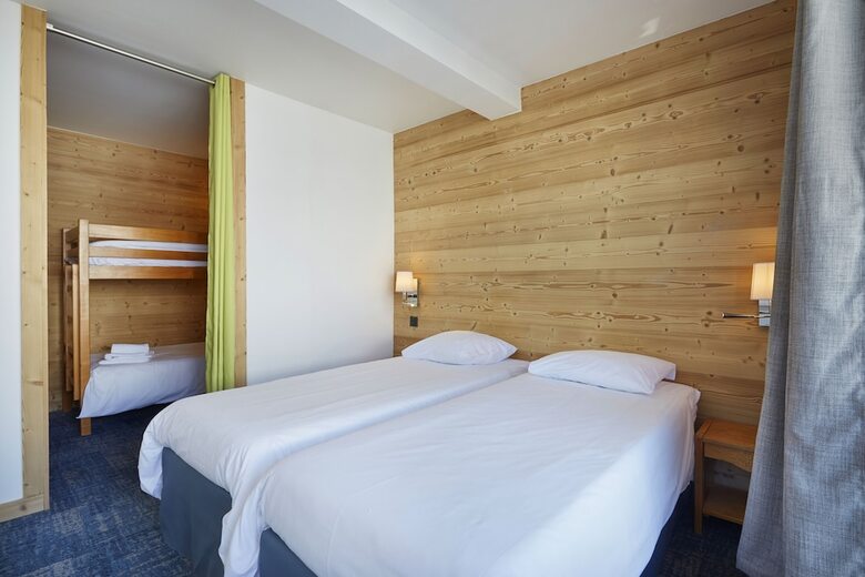 Hotel H�tel Eliova - Le Chaix