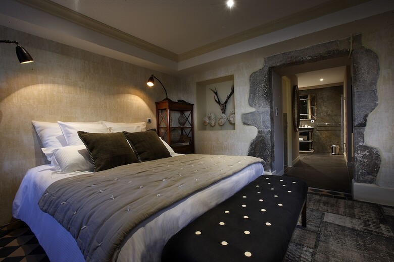 Hotel Domaine Des Saints P�res
