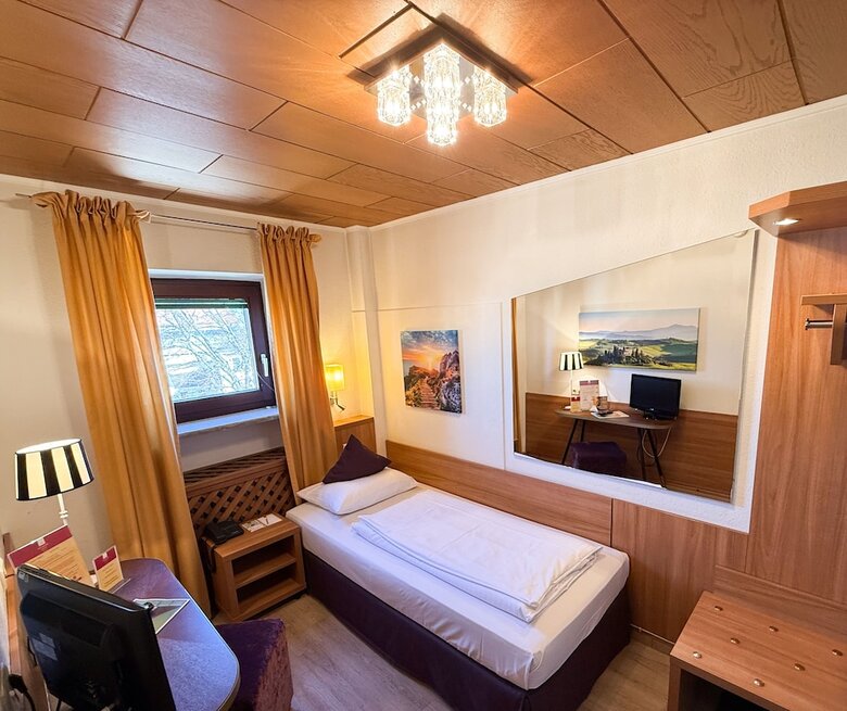 City Hotel Ost Am K�