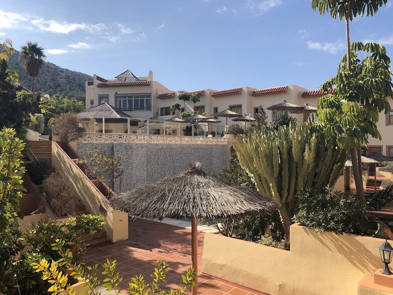 Hotel Albir Up Paradise
