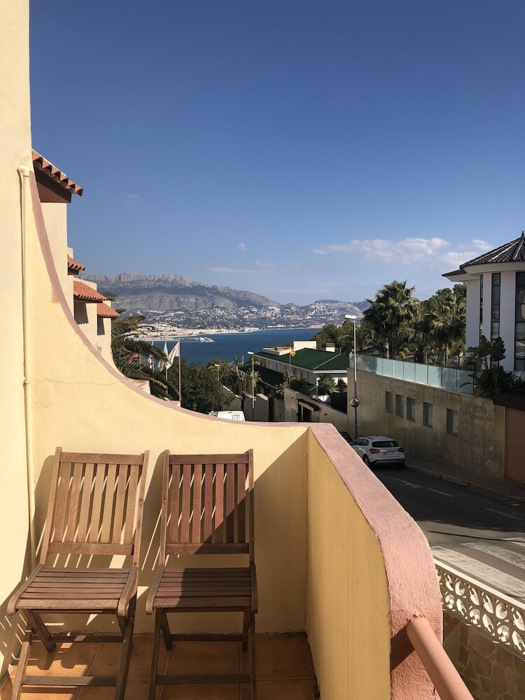 Hotel Albir Up Paradise