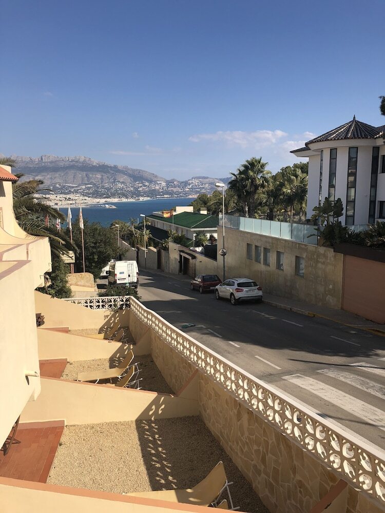 Hotel Albir Up Paradise