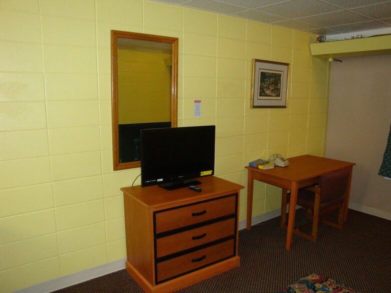 Motel Economy Inn