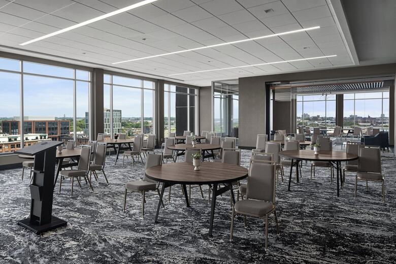 AC Hotel By Marriott Columbus Downtown