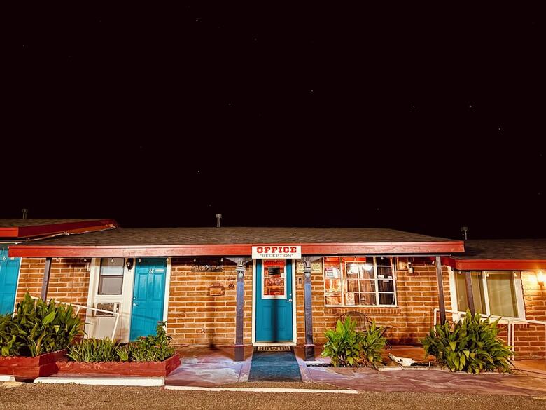 Motel Trail Rider's Inn