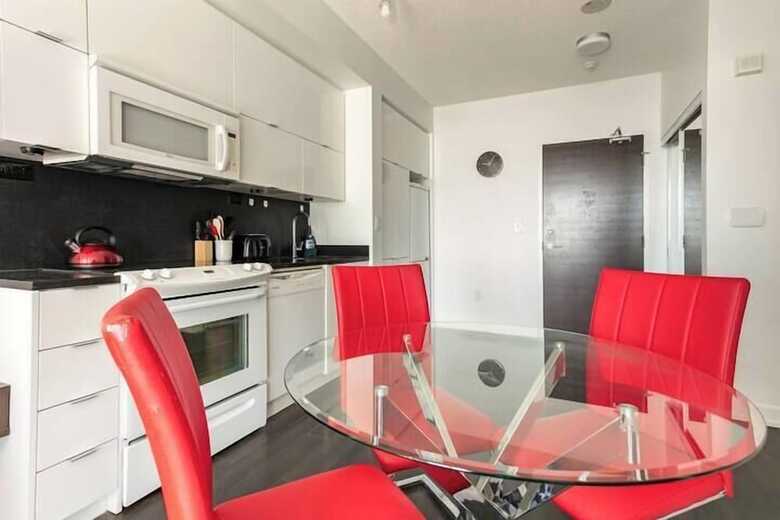 Aparthotel Downtown Toronto Luxury Suites