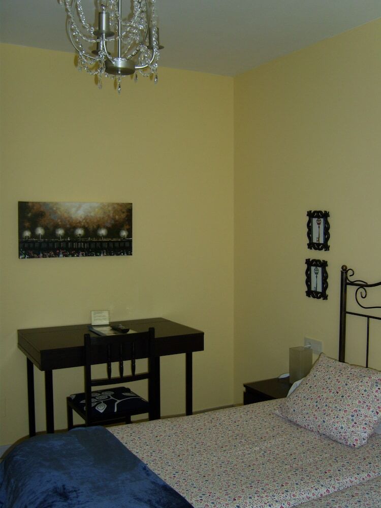 Pensi�n Residencia Tambre