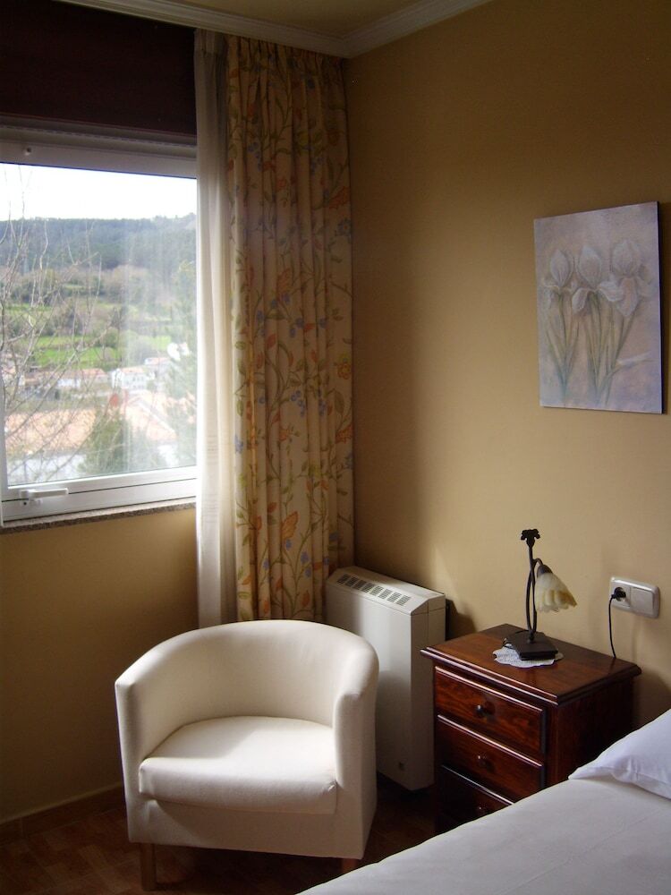 Pensi�n Residencia Tambre