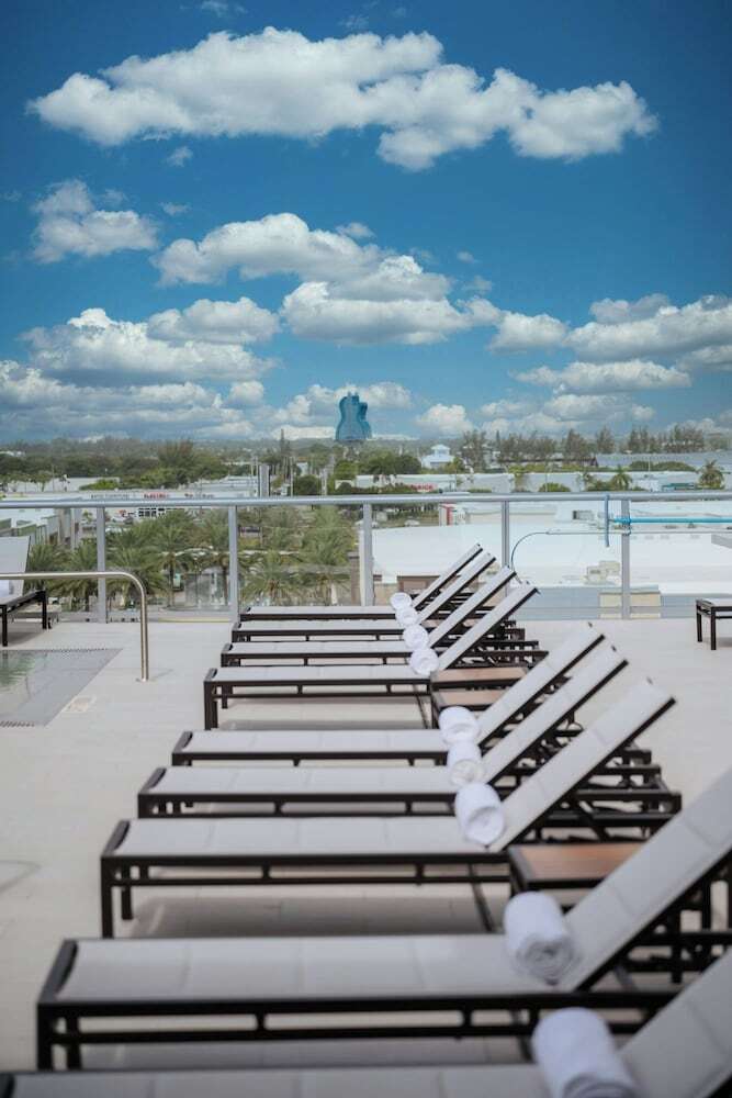 AC Hotel By Marriott Fort Lauderdale Airport