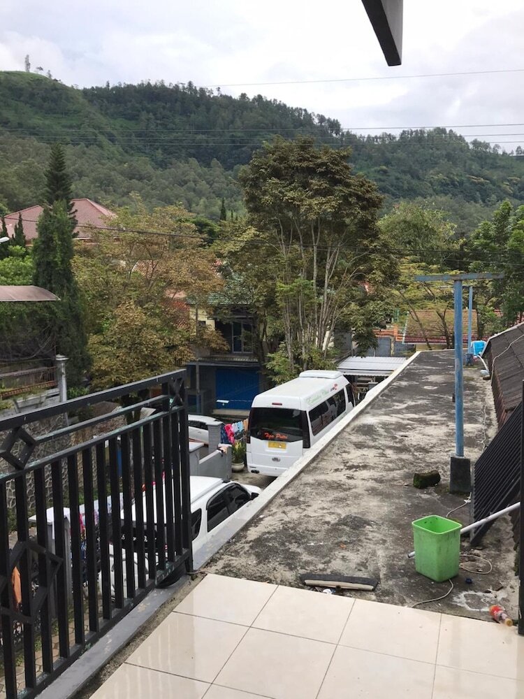 Villa 3 Putri 27
