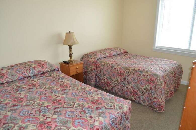 The Pelham Resort Motel