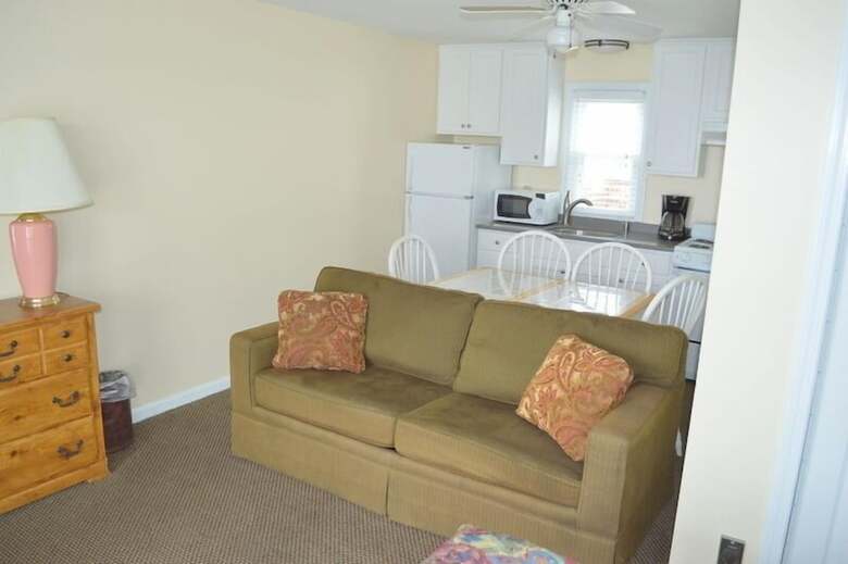 The Pelham Resort Motel