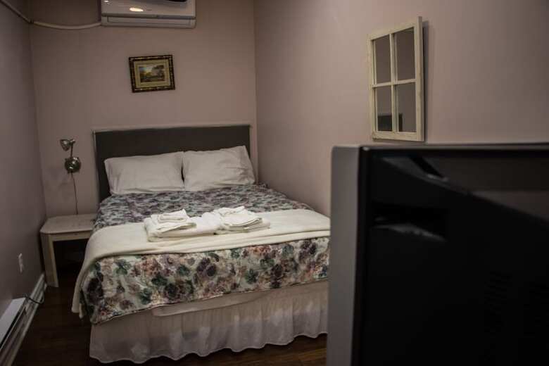Hotel St Lawrence Residences And Suites