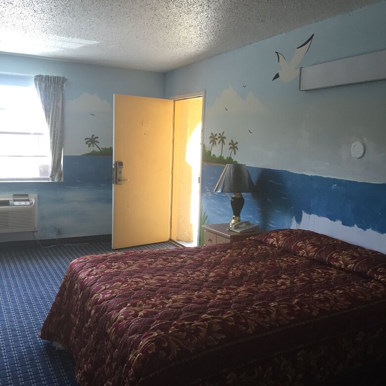 Motel Guest Inn & Suites