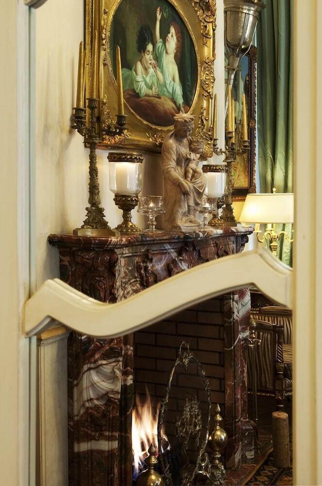 Petit Palais Hotel De Charme
