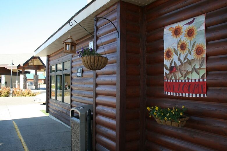 Hotel Yellowstone Lodge