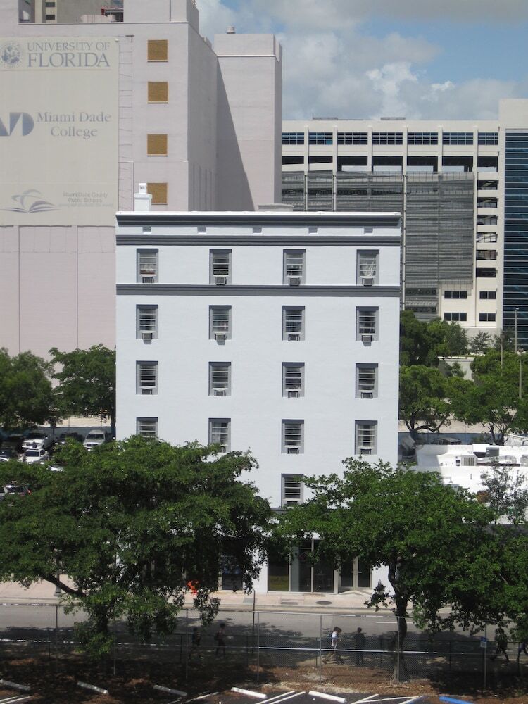 The Miami Sun Hotel
