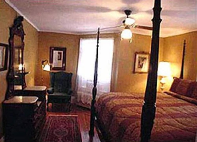 Bed & Breakfast The Charles Newhall House