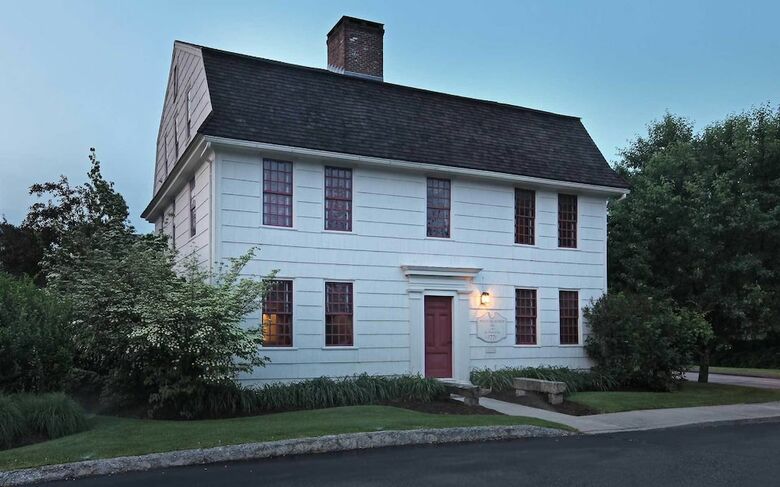 Bed & Breakfast Whitehall Mansion Inn