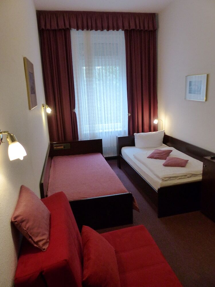 Pension Hotel Novalis