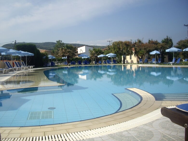 Hotel Ninos On The Beach