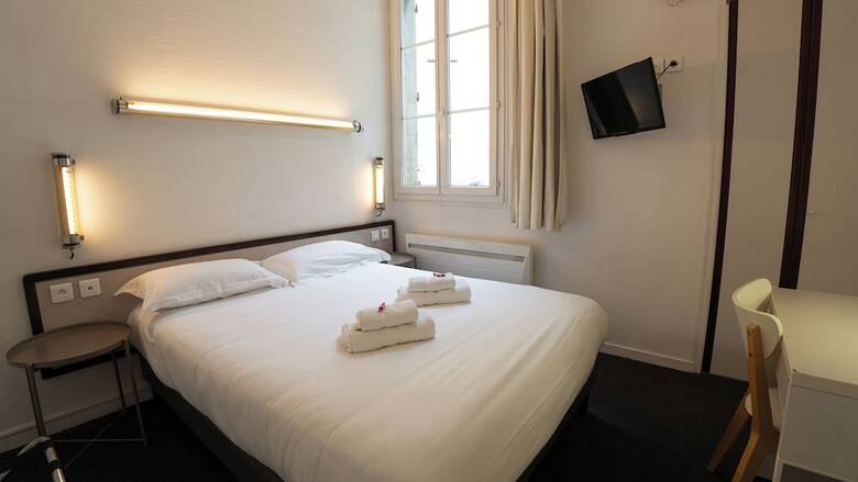 Hotel Des Grands Hommes - Bordeaux Centre