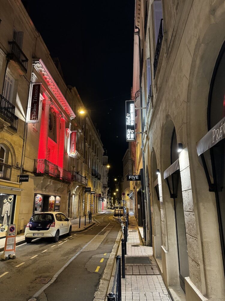 Hotel Des Grands Hommes - Bordeaux Centre