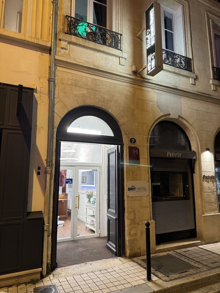 Hotel Des Grands Hommes - Bordeaux Centre