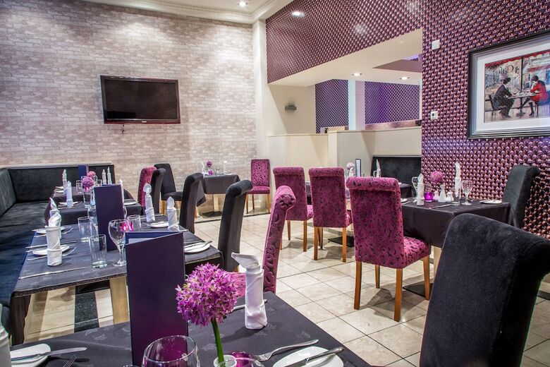 Rox Hotel Aberdeen By Compass Hospitality