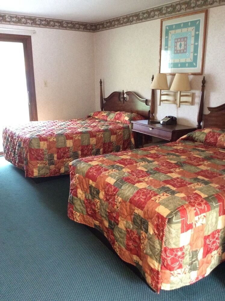 Tidewater Motel