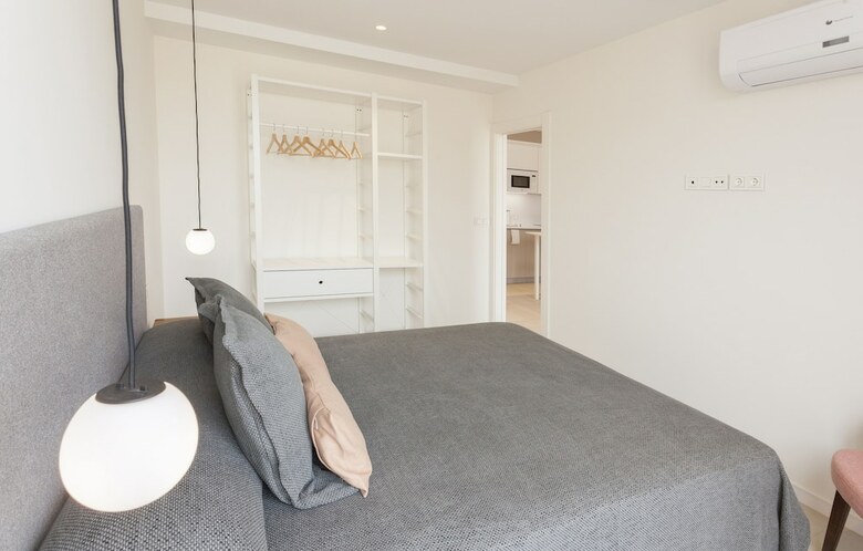 Aparthotel Apartamentos M�laga Premium - Calle Granada