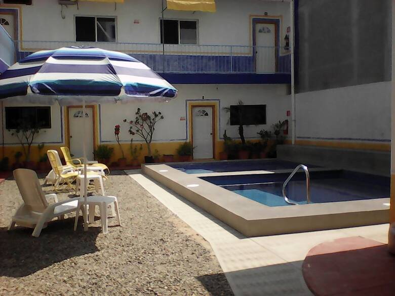 Hotel Sarabi Barra De Navidad