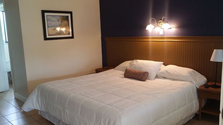 Motel Palm Breeze Hotel