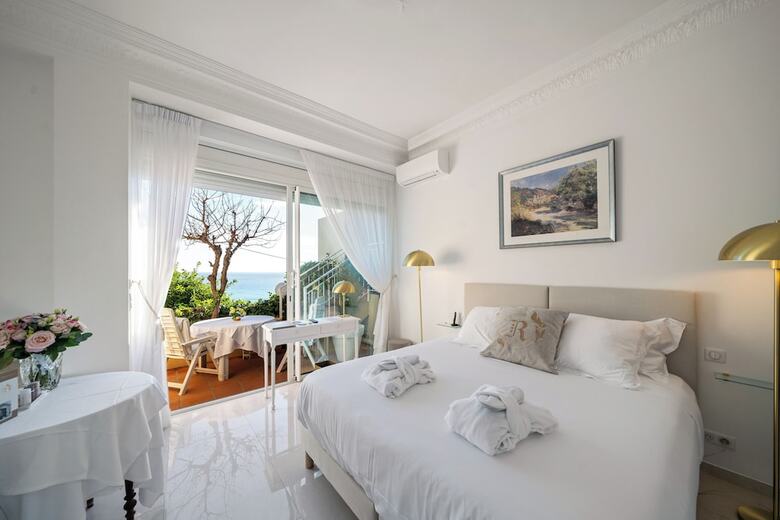 Hotel Le Roquebrune