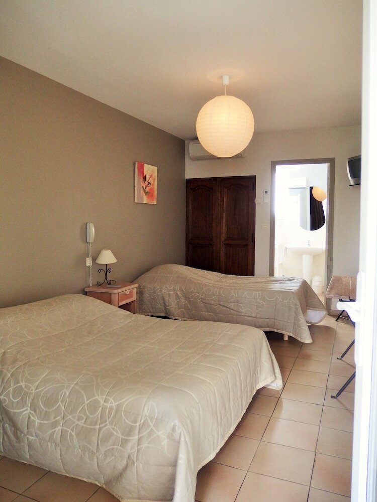 Au St Roch Hotel Et Jardin