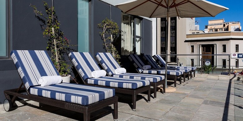 Hotel Cresta Grande Cape Town