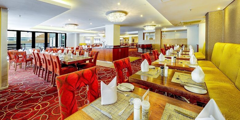 Hotel Cresta Grande Cape Town