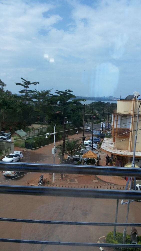 Aparthotel Hotel Com Apartment