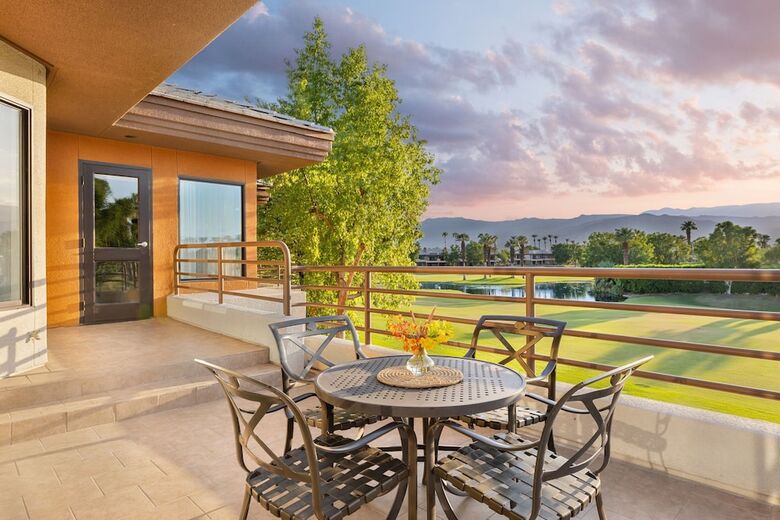 Marriott's Desert Springs Villas I