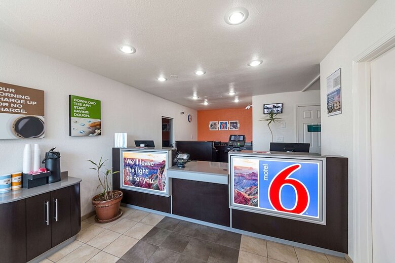 Motel 6 Mcallen, Tx