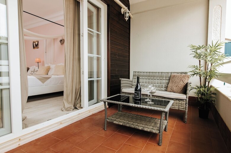 Bed & Breakfast O House Ericeira Hills