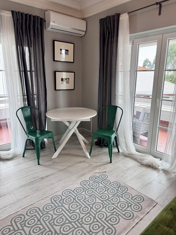 Bed & Breakfast O House Ericeira Hills