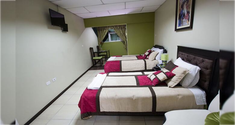 Hotel Las Gardenias