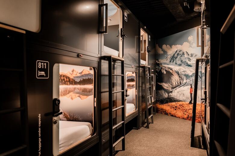 Capsule Hotel - Zurich Airport