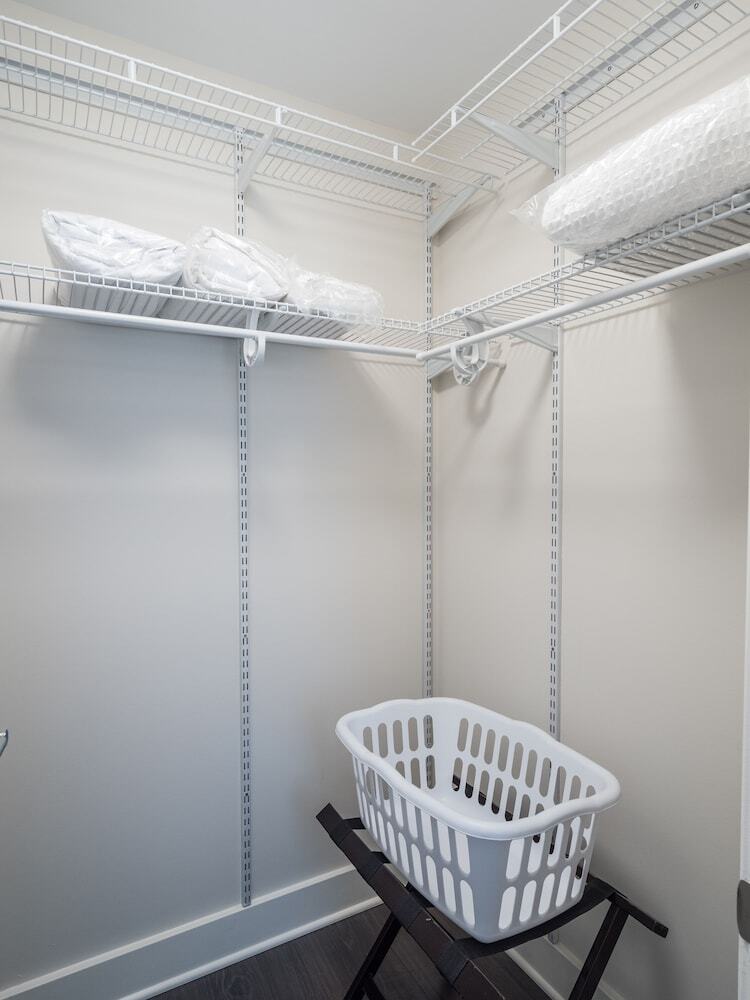 Aparthotel Global Luxury Suites At Bethesda Metro