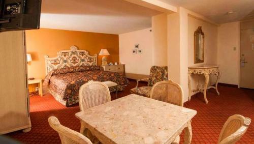 Posada West Hartford Inn