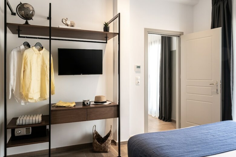Play Theatrou, A Member Of Brown Hotels