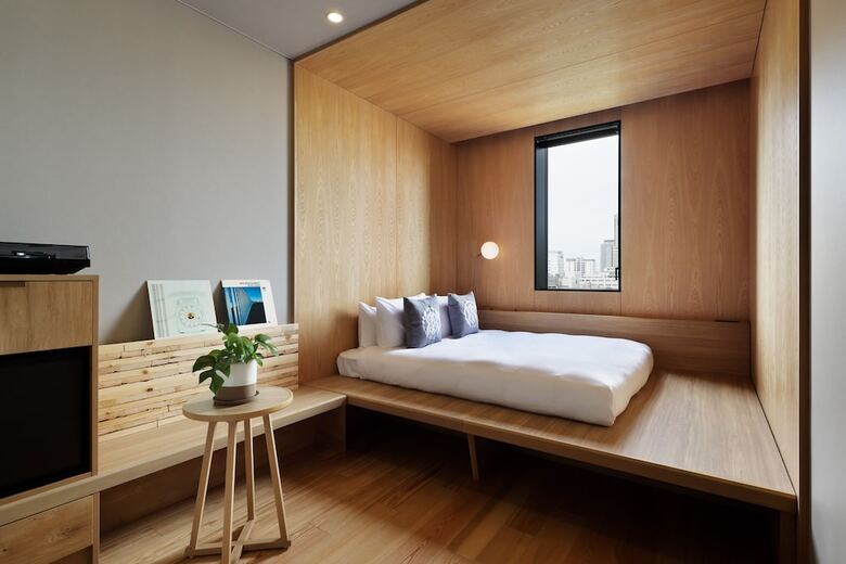 Hotel The Royal Park Canvas ? Sapporo Odori Park