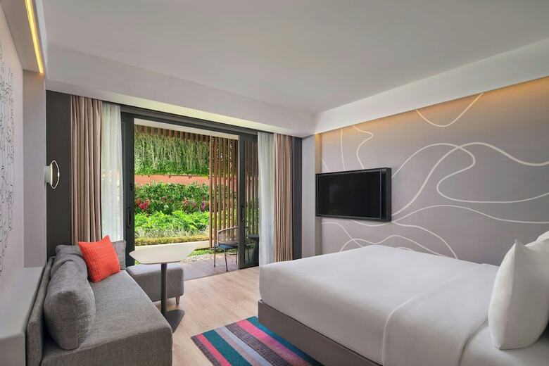 Hotel Aloft Bali Kuta At Beachwalk